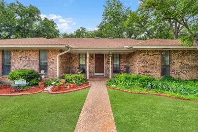 1455 Warrington Court, Fort Worth, TX 76112 - Photo 2