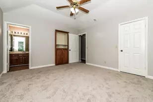 320 33rd St SW, Paris, TX 75460 - Photo 4