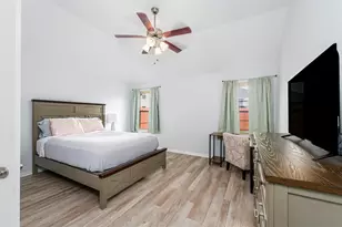 5505 Thunder Bay Dr, Fort Worth, TX 76119 - Photo 16