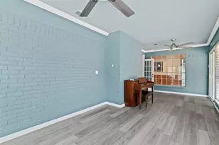 2005 Prince John Dr, Grand Prairie, TX 75050 - Photo 20