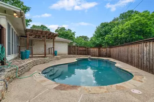 2005 Prince John Dr, Grand Prairie, TX 75050 - Photo 36