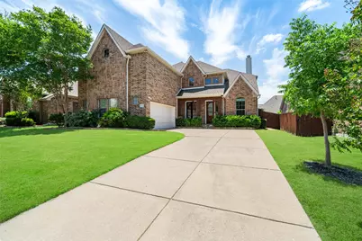 9857 Avalon Drive, Frisco, TX 75035 - Photo 2
