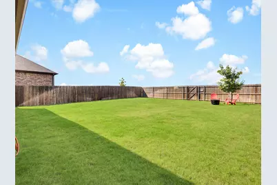 10925 Canyon Mine Drive, Aubrey, TX 76227 - Photo 32
