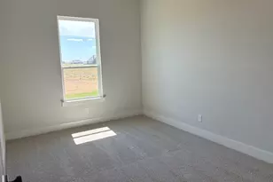 12413 Hornfels Dr, Krum, TX 76249 - Photo 14
