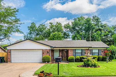 2211 Clover Park Drive, Arlington, TX 76013 - Photo 1