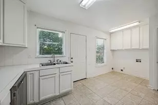 3742 Dunhaven Rd, Dallas, TX 75220 - Photo 4
