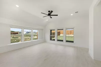 1610 Olivia Drive, Trenton, TX 75490 - Photo 18