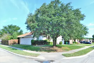 3721 Calvert Ln, Denton, TX 76208 - Photo 2