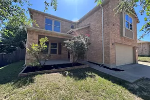 512 Tunnel St, Cedar Hill, TX 75104 - Photo 1