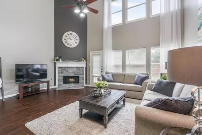 5628 Worley Drive, The Colony, TX 75056 - Photo 2
