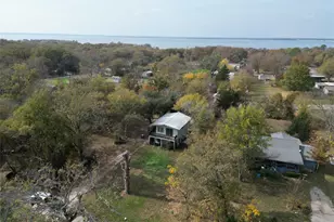242 Club Park Ct, East Tawakoni, TX 75472 - Photo 4