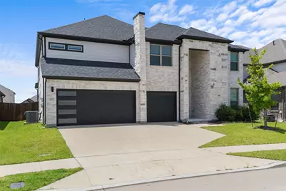 302 Coyote Creek Drive, Lavon, TX 75166 - Photo 4