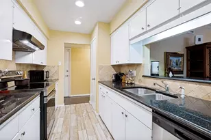 4933 Skillman St, Dallas, TX 75206 - Photo 16