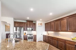 1013 Timber Ridge Dr, Justin, TX 76247 - Photo 6
