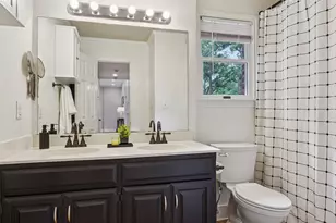 915 Skyline Dr, Argyle, TX 76226 - Photo 10