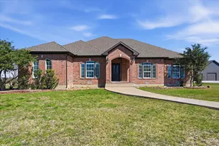 867 Durning Rd, Van Alstyne, TX 75495 - Photo 2