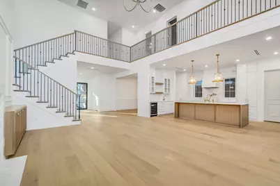 9034 Forest Hills Boulevard, Dallas, TX 75218 - Photo 12