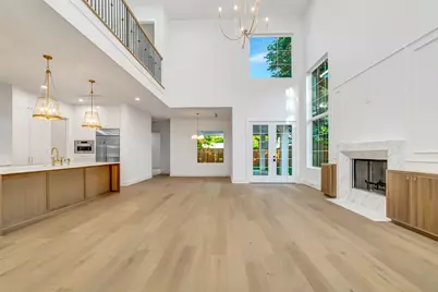 9034 Forest Hills Boulevard, Dallas, TX 75218 - Photo 8