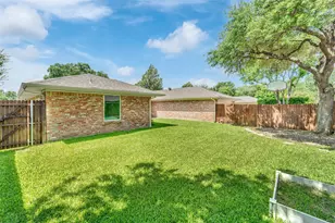 2225 Ridgewood, Carrollton, TX 75006 - Photo 30