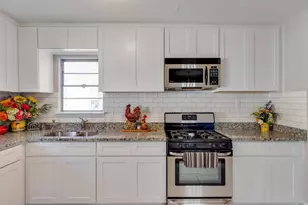 801 Pecan St, Sanger, TX 76266 - Photo 2