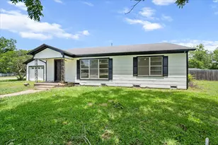 342 Bond St, Fairfield, TX 75840 - Photo 28