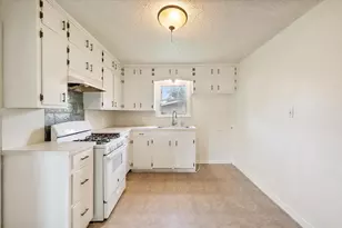 342 Bond St, Fairfield, TX 75840 - Photo 10