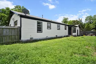 342 Bond St, Fairfield, TX 75840 - Photo 26