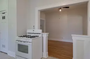 1906 Clover Ln, Fort Worth, TX 76107 - Photo 10