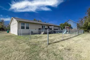 309-311 Lilac Dr, Granbury, TX 76049 - Photo 26