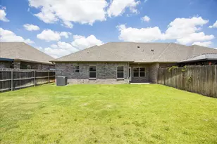 508 Landry Ct, Granbury, TX 76049 - Photo 34