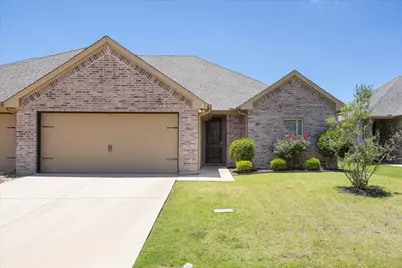 508 Landry Court, Granbury, TX 76049 - Photo 1