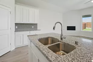 9520 Bently Blvd, Aubrey, TX 76227 - Photo 30