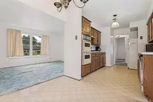 422 W Daugherty Dr, Garland, TX 75041 - Photo 6