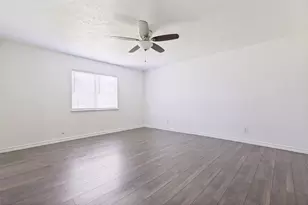 7208 Langley Ct, The Colony, TX 75056 - Photo 12
