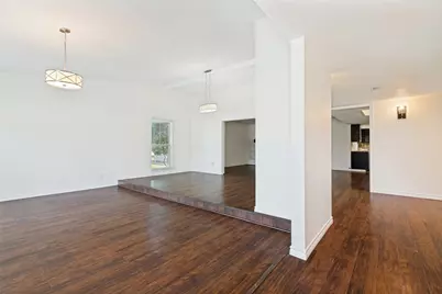 7208 Langley Court, The Colony, TX 75056 - Photo 4