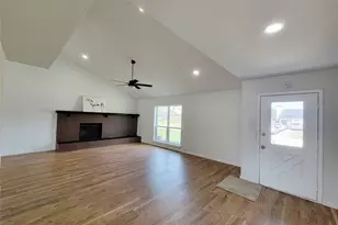 2317 Woodhollow Ave, Mesquite, TX 75150 - Photo 4