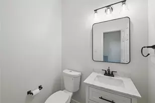 916 Sugarberry Ln, Flower Mound, TX 75028 - Photo 10