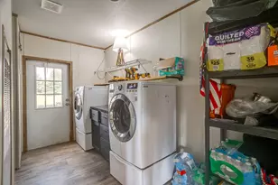 701 Trails, Poolville, TX 76487 - Photo 28