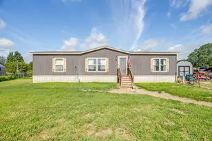 701 Trails, Poolville, TX 76487 - Photo 4