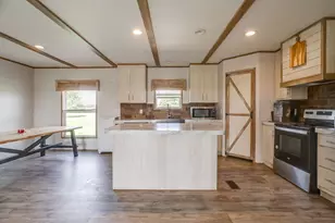 701 Trails, Poolville, TX 76487 - Photo 14