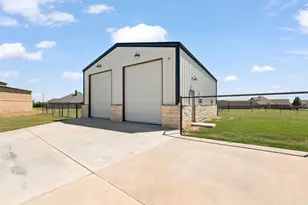 9615 Lynx Xing, Godley, TX 76044 - Photo 6