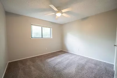 1731 Dynasty Circle, Glenn Heights, TX 75154 - Photo 4