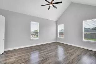 702 Chester Ct, Ennis, TX 75119 - Photo 12