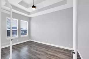 702 Chester Ct, Ennis, TX 75119 - Photo 10