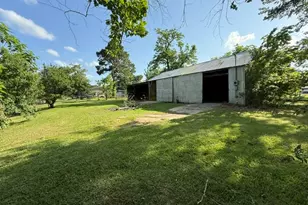 111 Pine St, Ravenna, TX 75476 - Photo 10