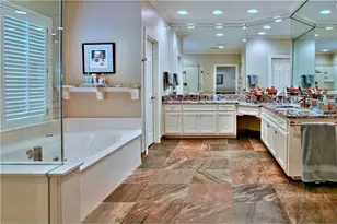 6617 Pine Valley Pl, Fort Worth, TX 76132 - Photo 10