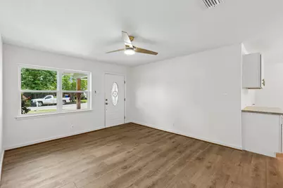747 High School Drive, Seagoville, TX 75159 - Photo 10