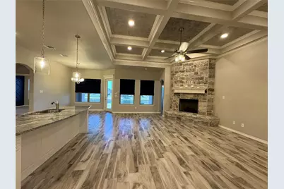 6611 Pinehurst Drive, Granbury, TX 76049 - Photo 2