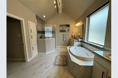 6611 Pinehurst Drive, Granbury, TX 76049 - Photo 8