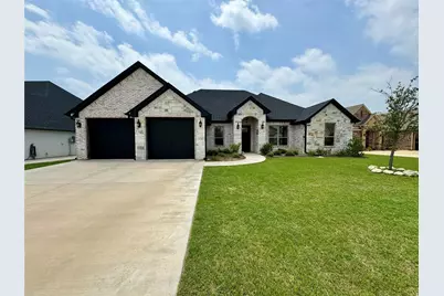 6611 Pinehurst Drive, Granbury, TX 76049 - Photo 1